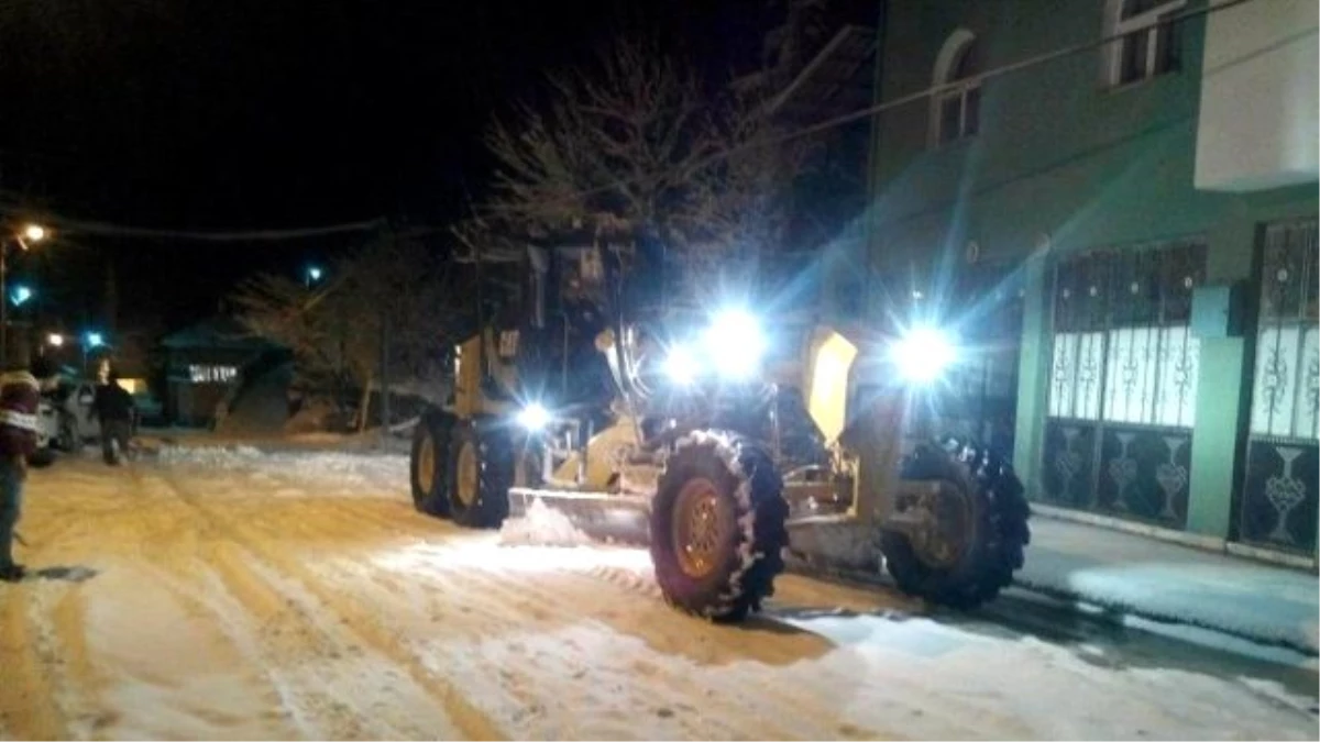 Seydişehir Belediyesi Kar Tedbirlerini Alarak Çalışmalara Başladı