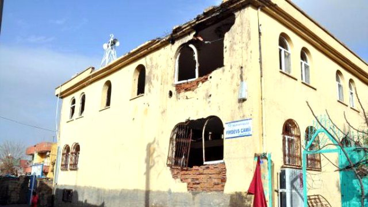 Silopi\'de Halk 36 Gün Sonra Sokağa Çıktı, Göç Edenler Dönüyor (2)