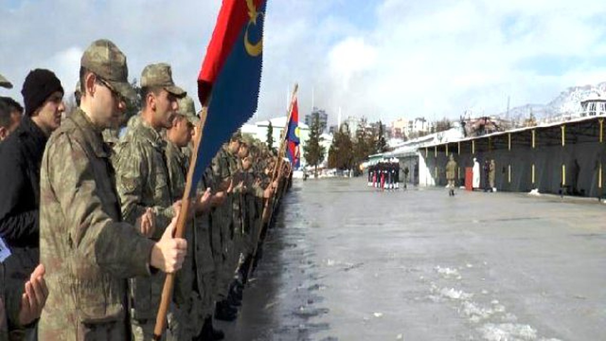 Şırnak\'ta Şehit Polisler Törenle Memleketlerine Uğurlandı