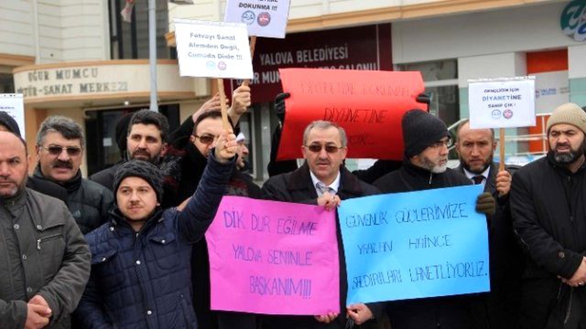 Yalovalı Diyanet Mensupları Diyanet İşleri Başkanına Sahip Çıktı