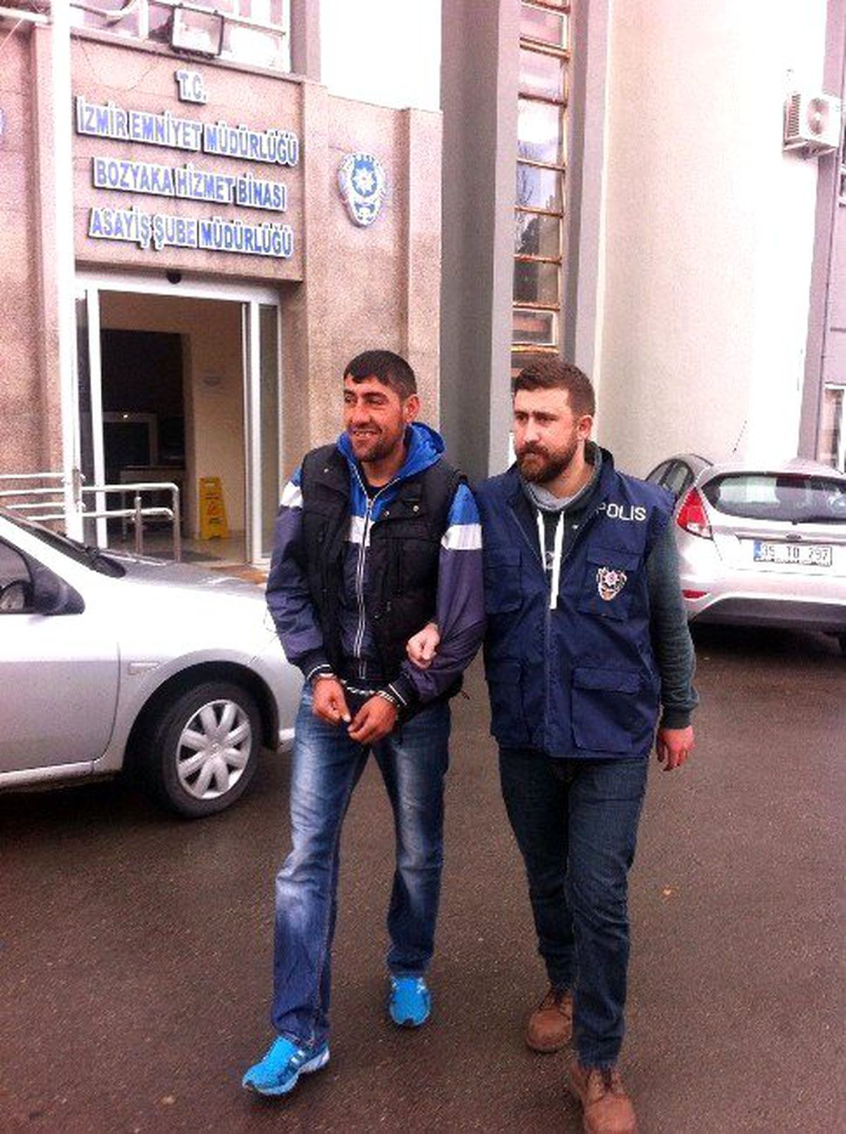Alacağını Vermeyen Adamı Vurdu