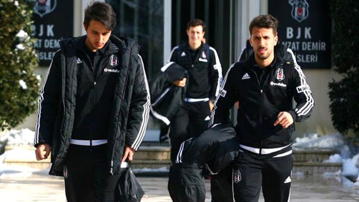 Beşiktaş 15 Kişi ile Gitti