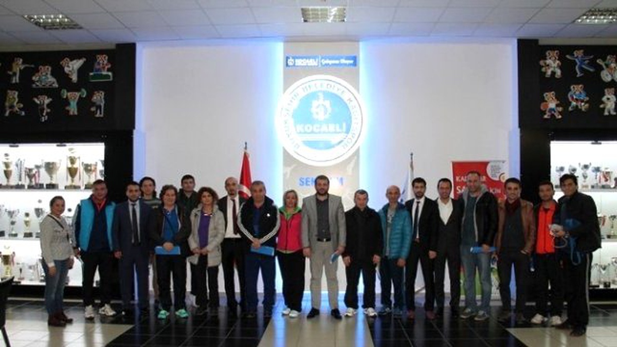 Büyükşehir\'den Spor Okulları\'na Yakın Markaj