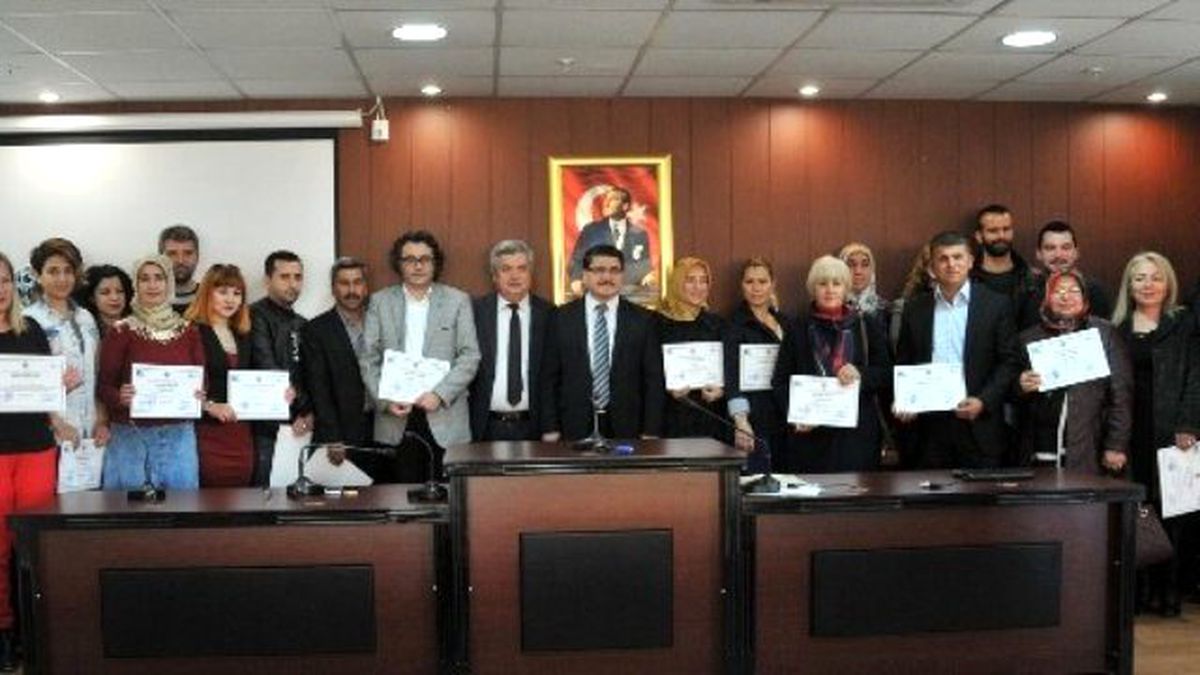 Girişimcilik Kursiyerleri Sertifikalarını Aldı