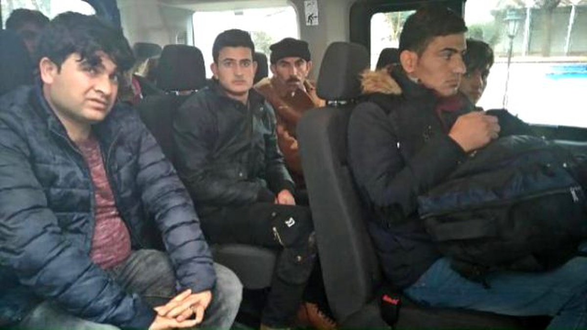 Kaza Yapan Minibüsün İçinden Suriyeli Kaçaklar Çıktı