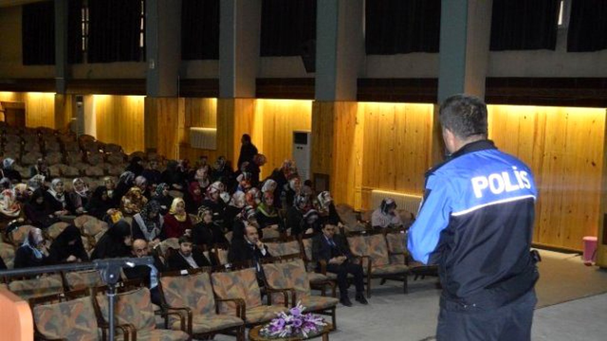 Müftülük Personeline Bilgilendirme Toplantısı Yapıldı