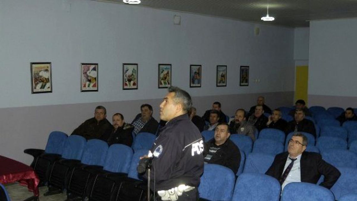 Servis Şoförlerine Trafik Eğitimi