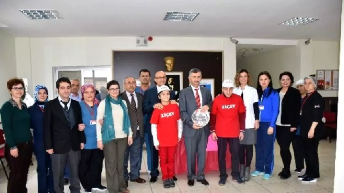 Ziçev Rehabilitasyon Merkezi Birinci Yılını Kutladı