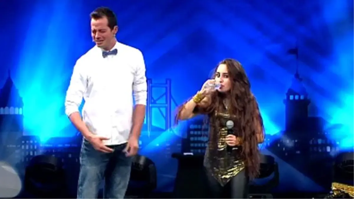 Alp Kırşan\'ın Sesi Stüdyoda Yankılandı! Ali Taran Ondan Şarkı İstedi...