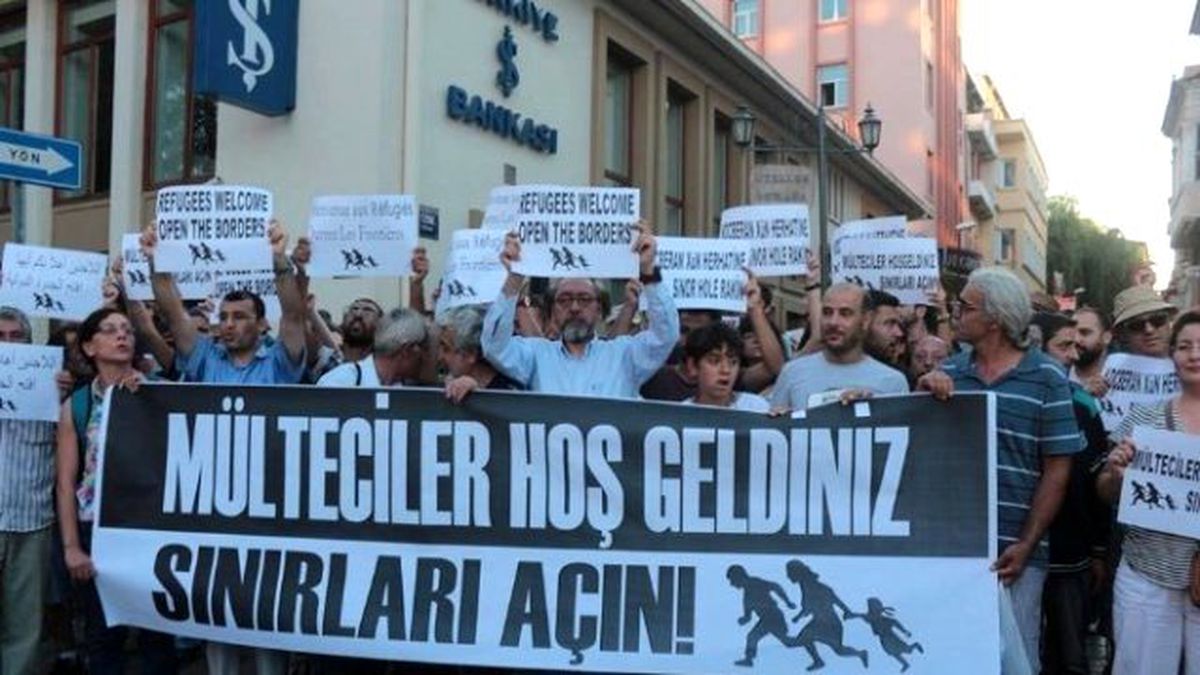 Avrupa, İzmir ve İstanbul, Mültecilerle Dayanışmaya Çağırıyor