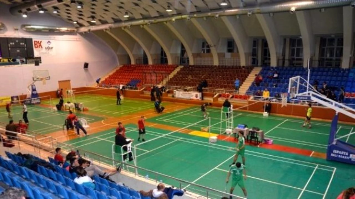 Badminton Grup Müsabakaları Sona Erdi