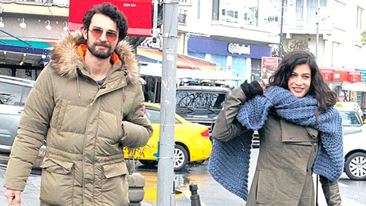 Taze Aşık Berrak Tüzünataç: Hemen Evlenelim mi?