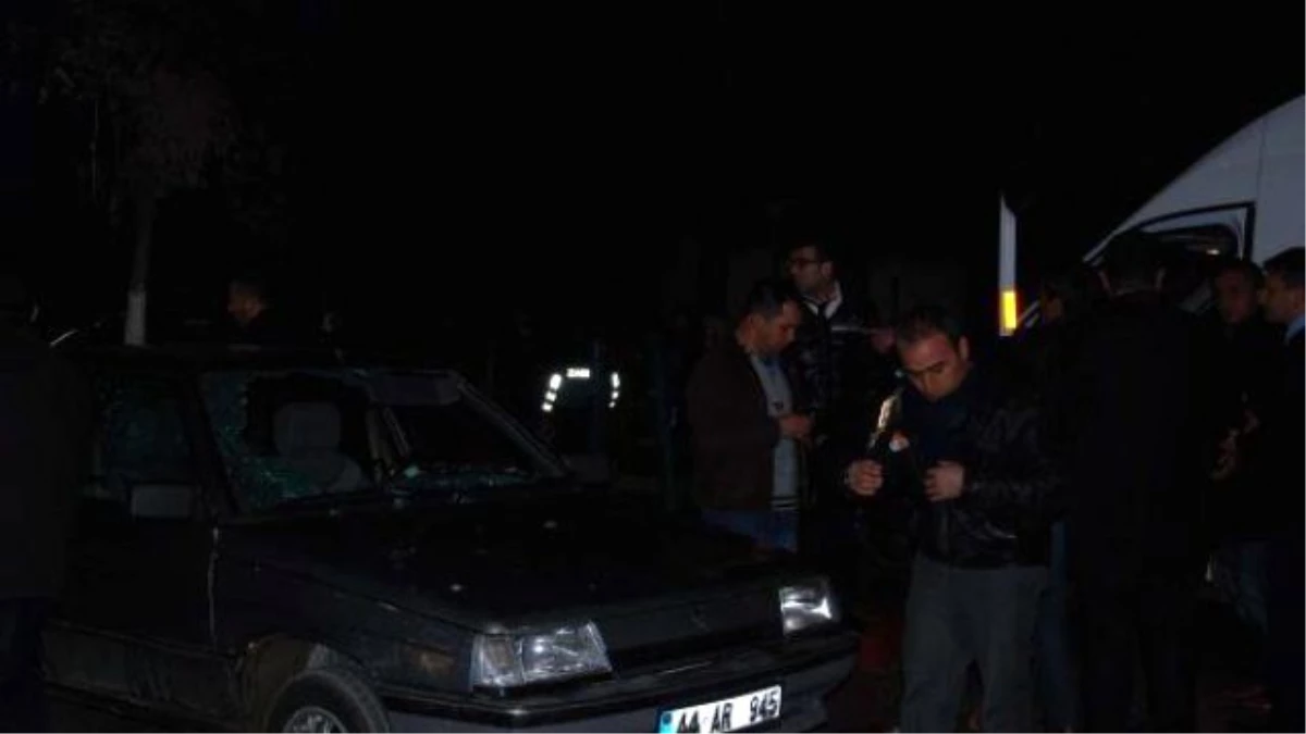 Besni\'de Otomobilin Çarptığı Yaya Ağır Yaralandı