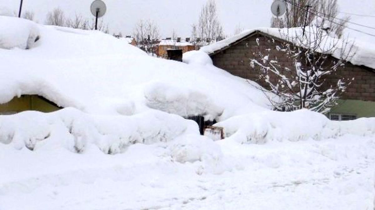 Bitlis\'te 103 Köy Yolu Ulaşıma Kapalı