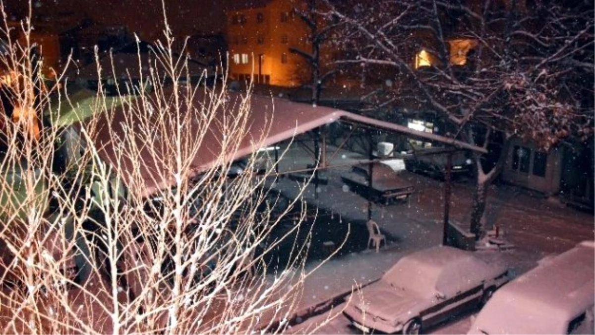 Dursunbey\'de Eğitime Kar Engeli