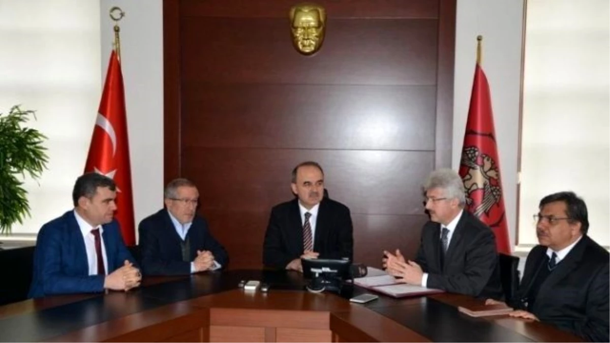 Kadınhanı İlçesine Hayırseverden Yeni Anadolu İmam Hatip Lisesi