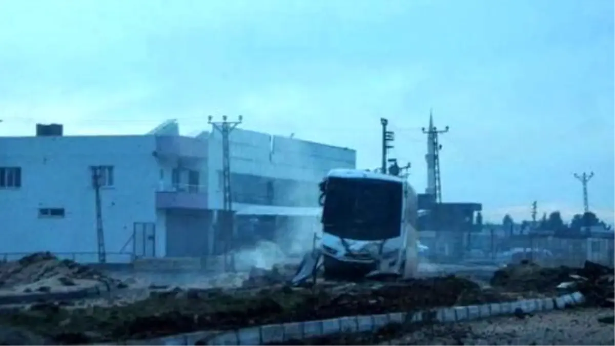 Nusaybin\'de Polis Aracına Saldırı