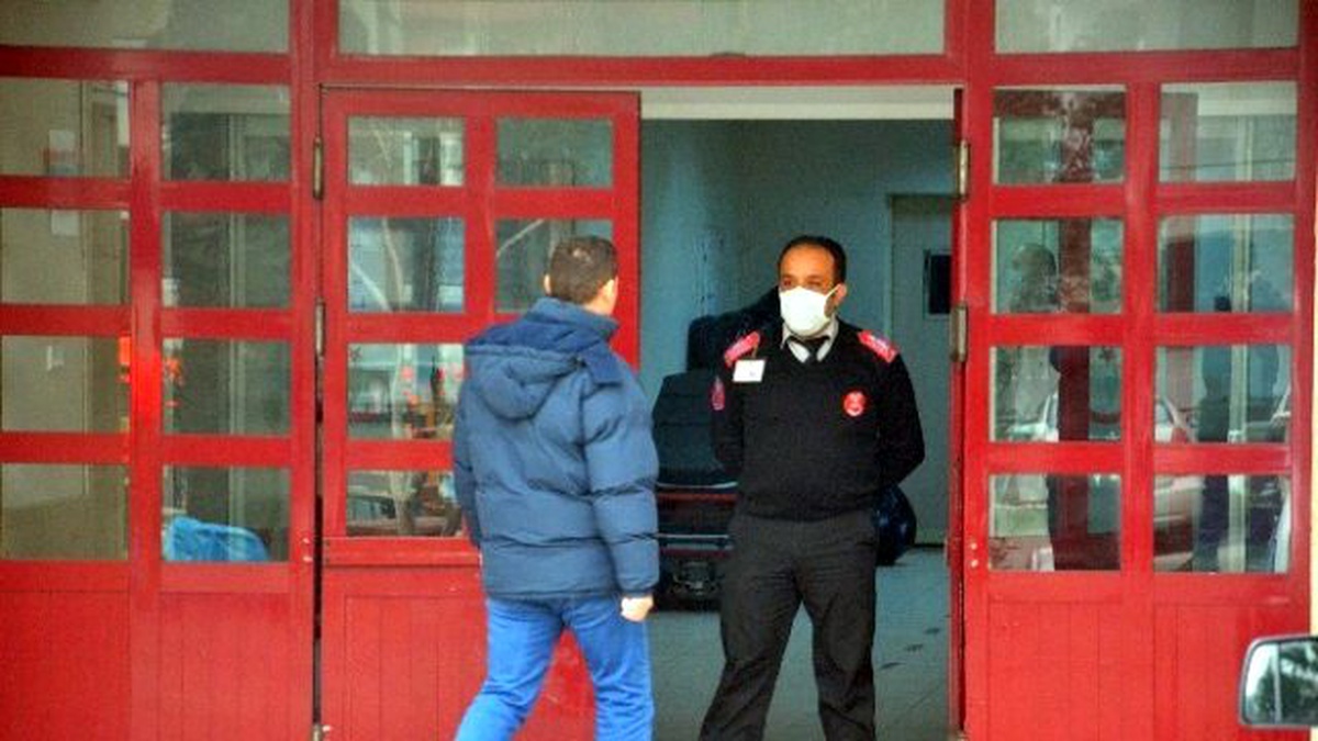 Yaşlı Kadın Domuz Gribi Şüphesiyle Hastaneye Kaldırıldı