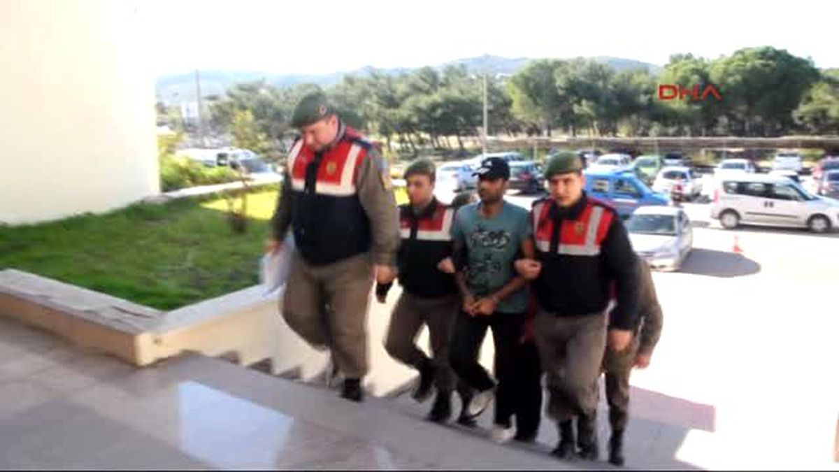 Bodrum\'da Göçmen Kaçakçılığına 4 Gözaltı