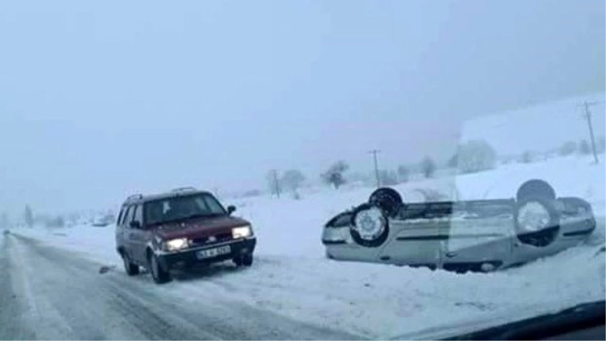 Buzlanma Trafik Kazasına Neden Oldu: 1 Yaralı