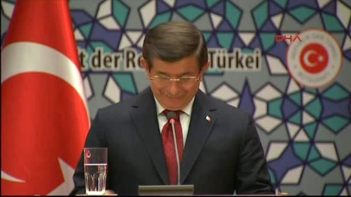 Davutoğlu, İşadamlarına Seslendi Türkiye\'deki Olayları Saptıranlara, Algı Operasyonları Yapmak...