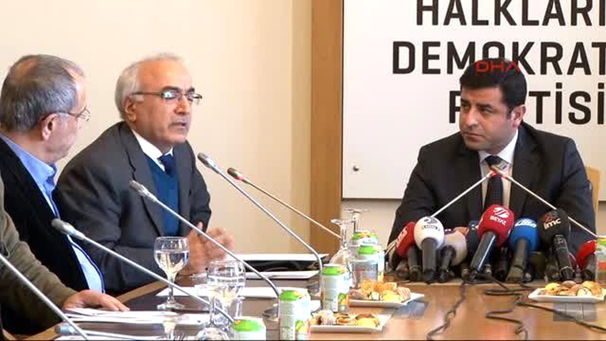 Demirtaş : Küçük Çocukların Bulunduğu Bir Okul Bahçesine Bomba Atmak Tam Bir Vahşet Anlayışıdır -3