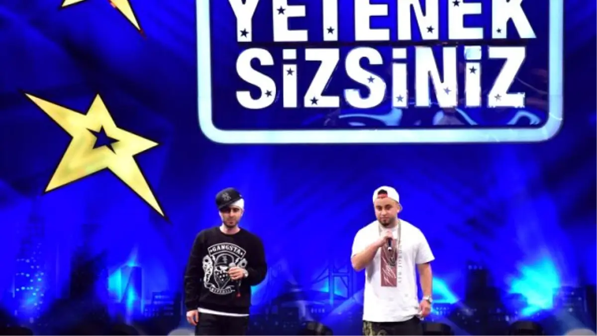 Deniz Kaba, Berat Caner Beşel Rap Şarkı Performansı