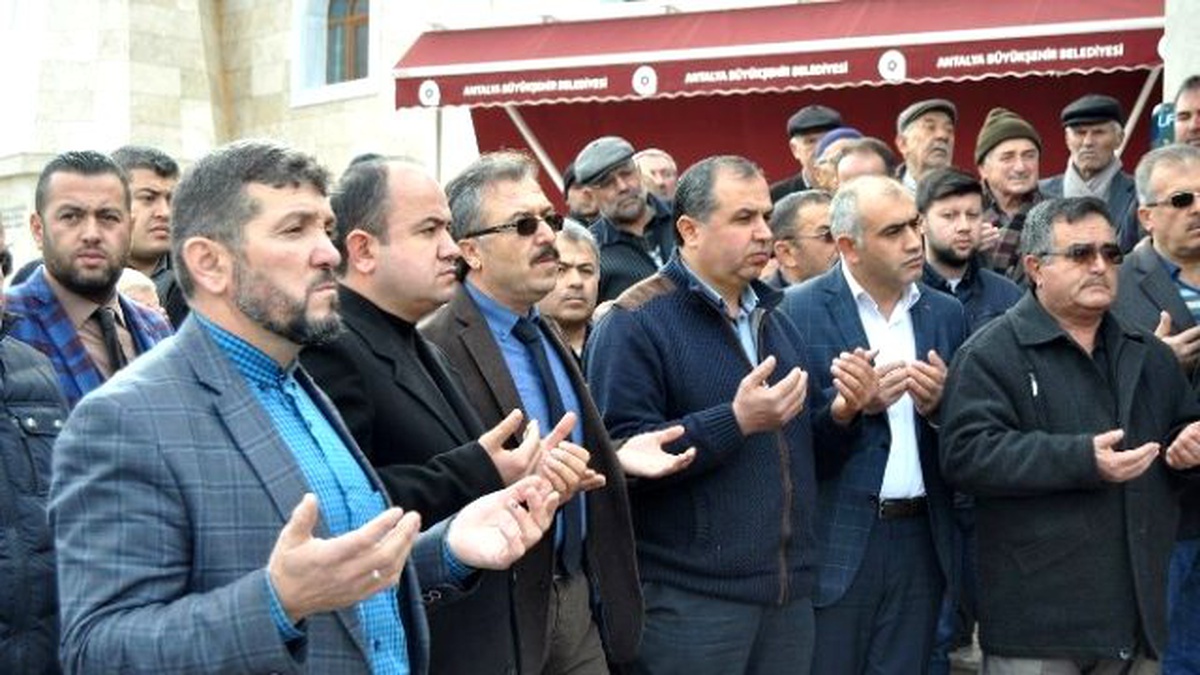 Diyanet-sen Un Yüklü Tır\'ı Bayırbucak Türkmenlerine Gönderdi