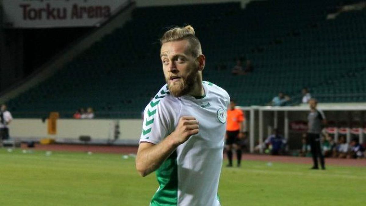 Halil İbrahim Sönmez Dünyanın En Hızlı Futbolcuları Listesine Girdi