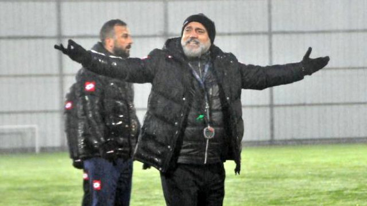 Hikmet Karaman\'dan Fenerbahçe Uyarısı