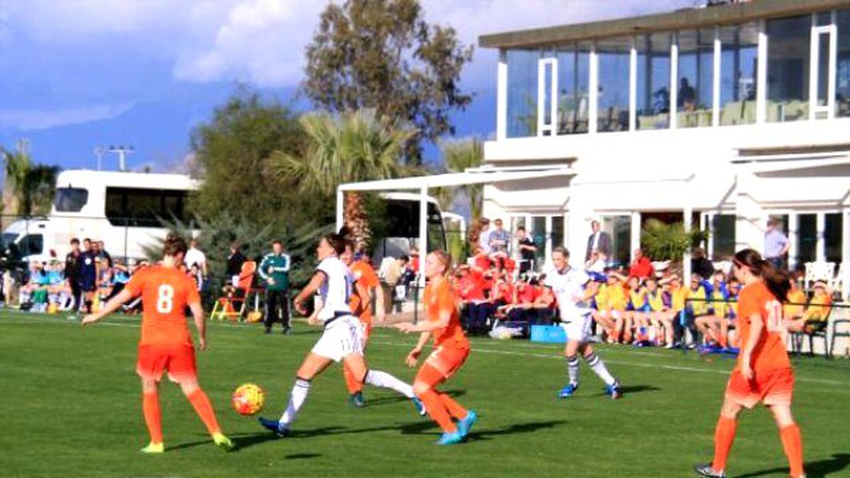 Hollanda- Danimarka: 2- 0