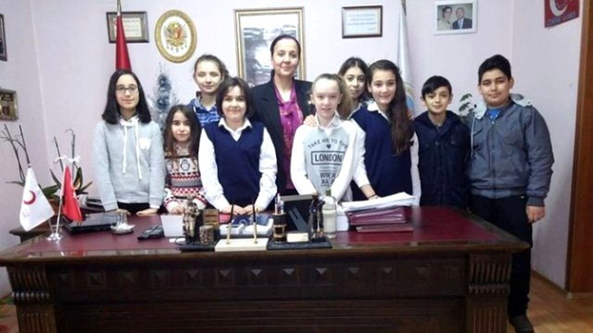 Karne Alan Öğrenciler Başkan Güneşi Ziyaret Ettiler