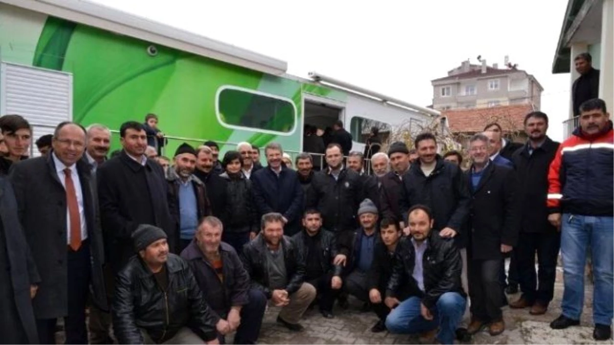 Kayseri Şeker Çiftçisinin Pancar Parasını Ödemek İçin Banka Şubesi Tır ile İlçeye Taşındı