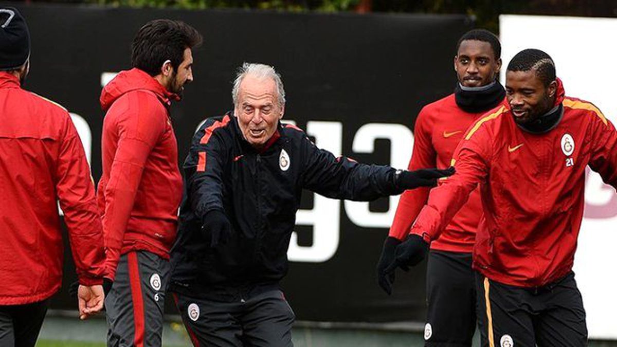 Mustafa Denizli, 4 Oyuncuyu Kadroya Almadı