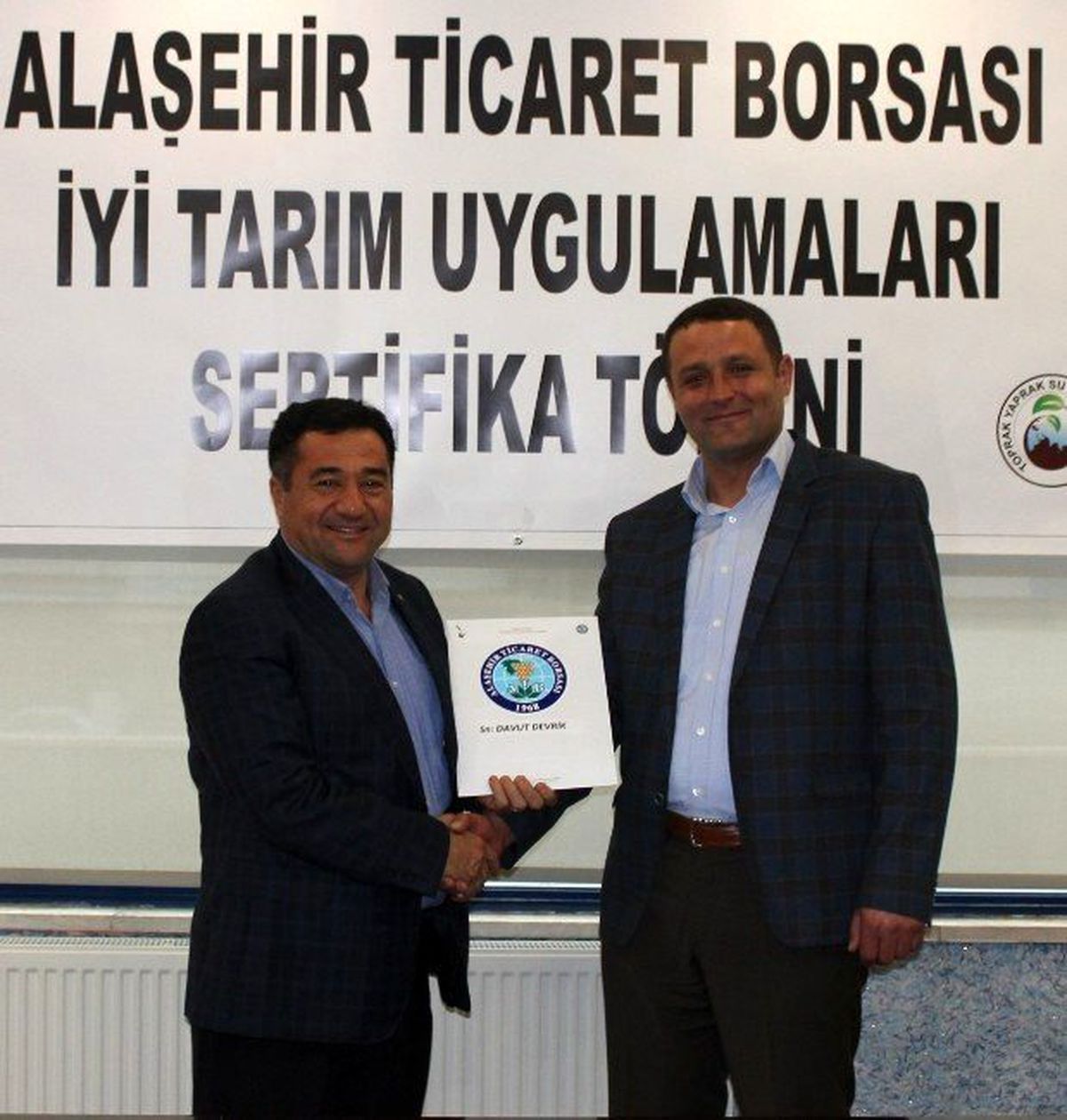 Organik Tarım Üreticilerini Sertifikalarını Aldılar