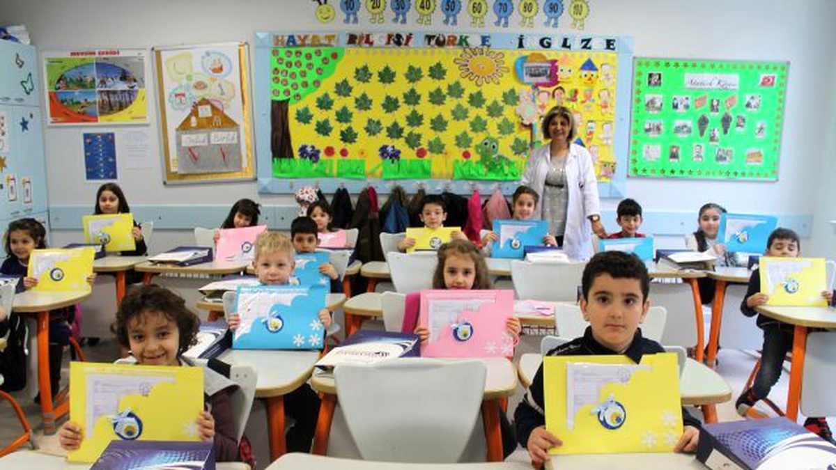 Osmangazi Koleji\'nde Karne Heyecanı