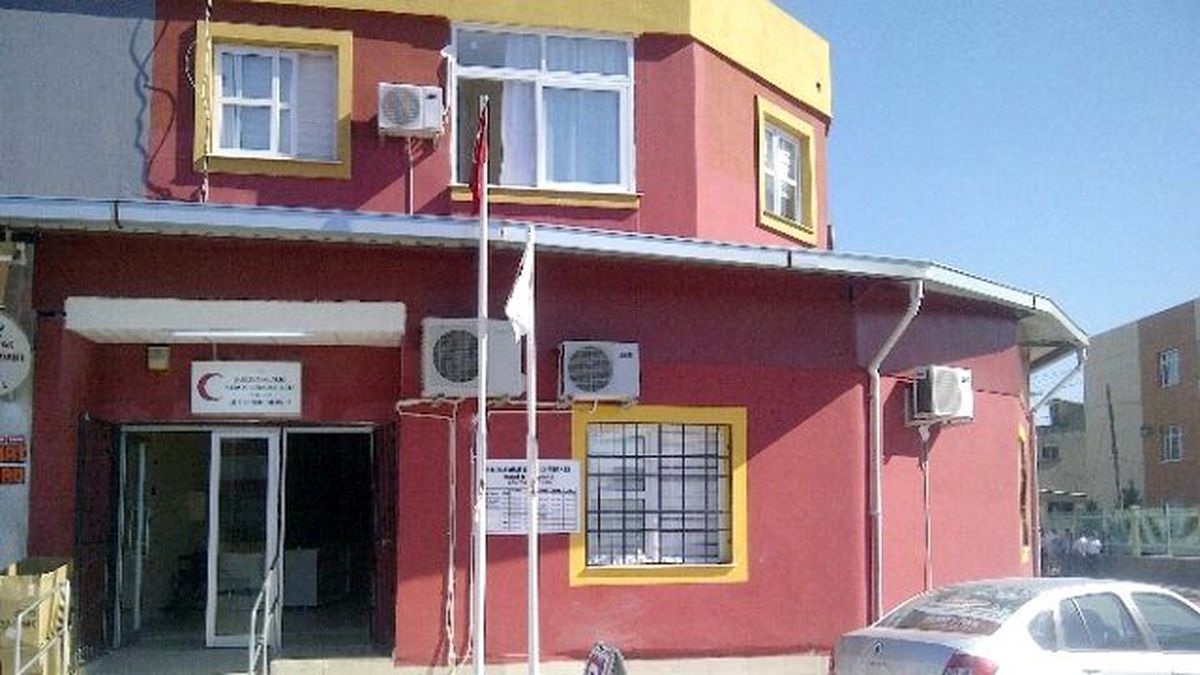 Tarsus\'ta Doktoru Tehdit Ettiler