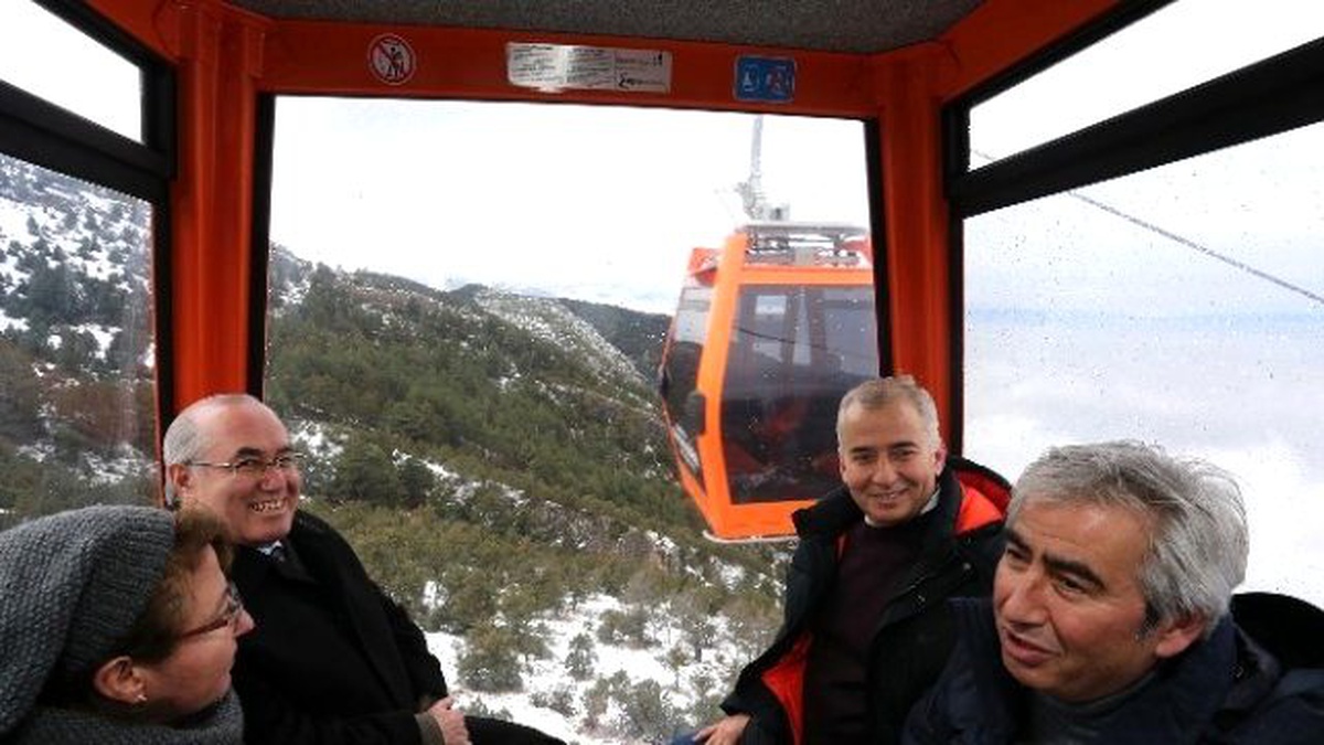 Turistik Oteciler Bağbaşı Yaylası\'na Çıktı