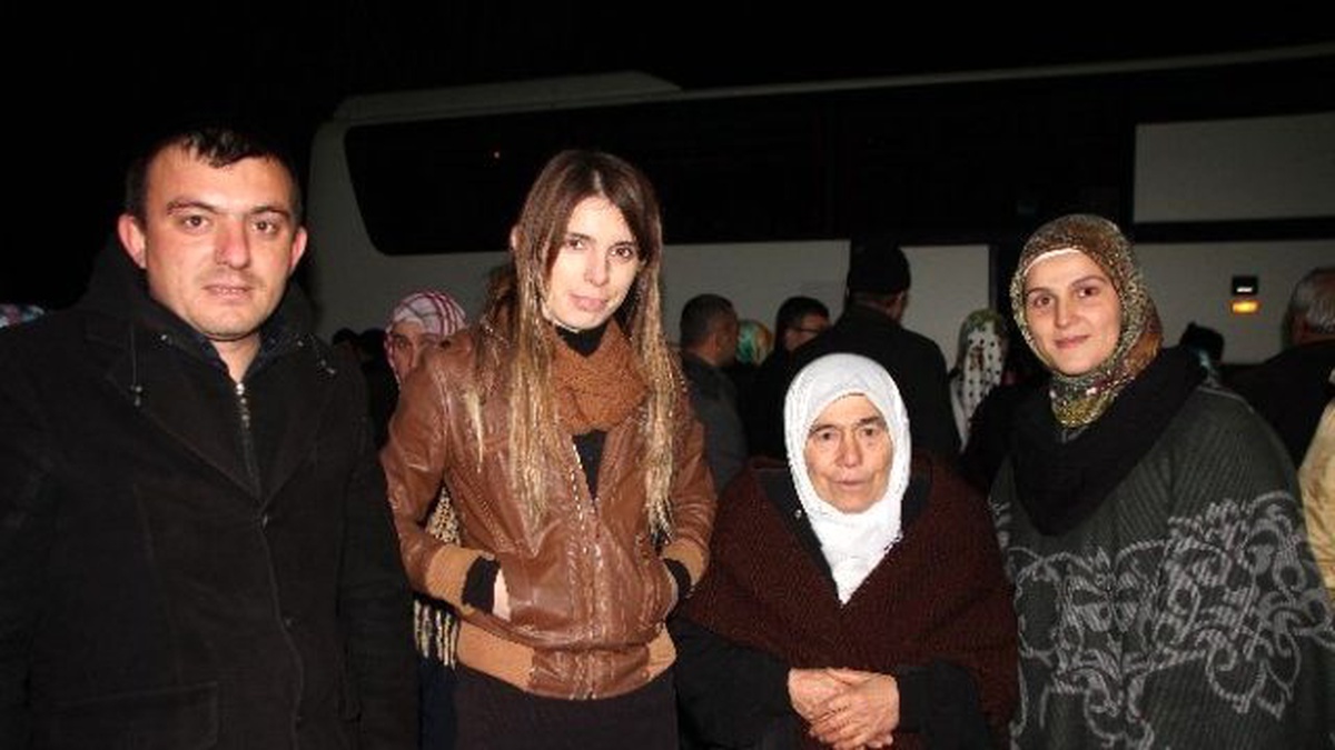 53 Kişilik Umre Kafilesi Kutsal Topraklara Uğurlandı