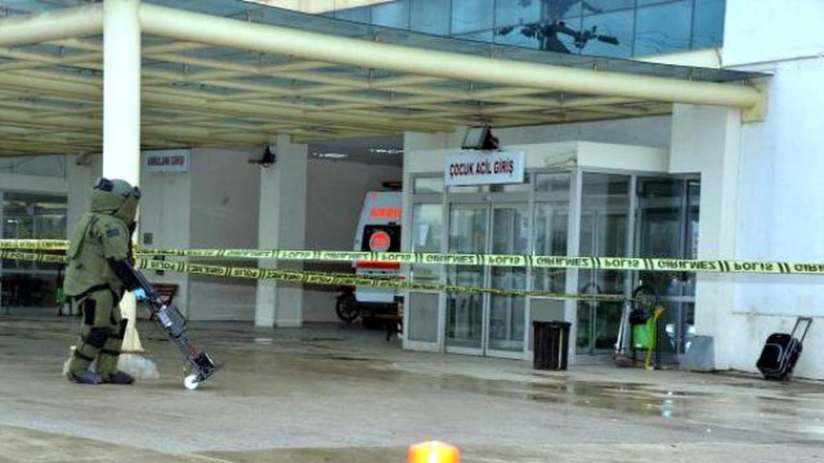 Acil Serviste Unutulan Şüpheli Valiz Korkuttu