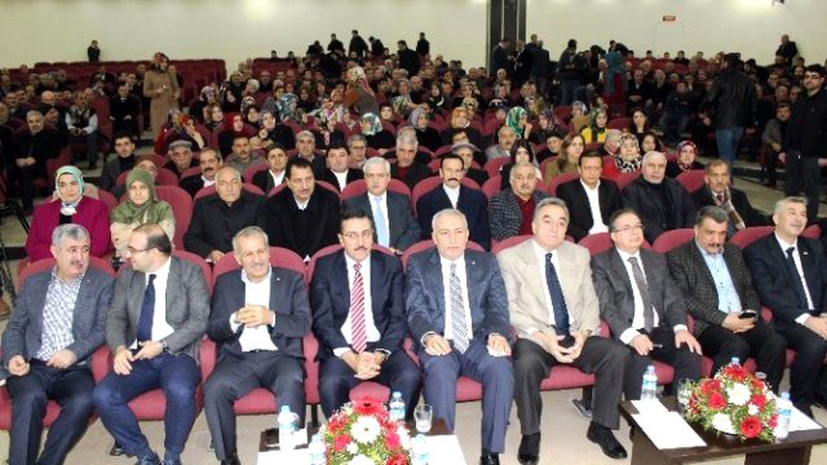 Bakan Tüfenkci: "Türkiye\'de Ana Muhalefet Sorunu Var"