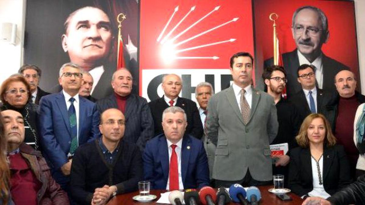 CHP\'li Arık, Parti Binasına Kaset Bırakanları Çay İçmeye Davet Etti