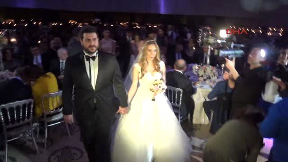 CHP\'li Başkanları Bir Araya Getiren Düğün...
