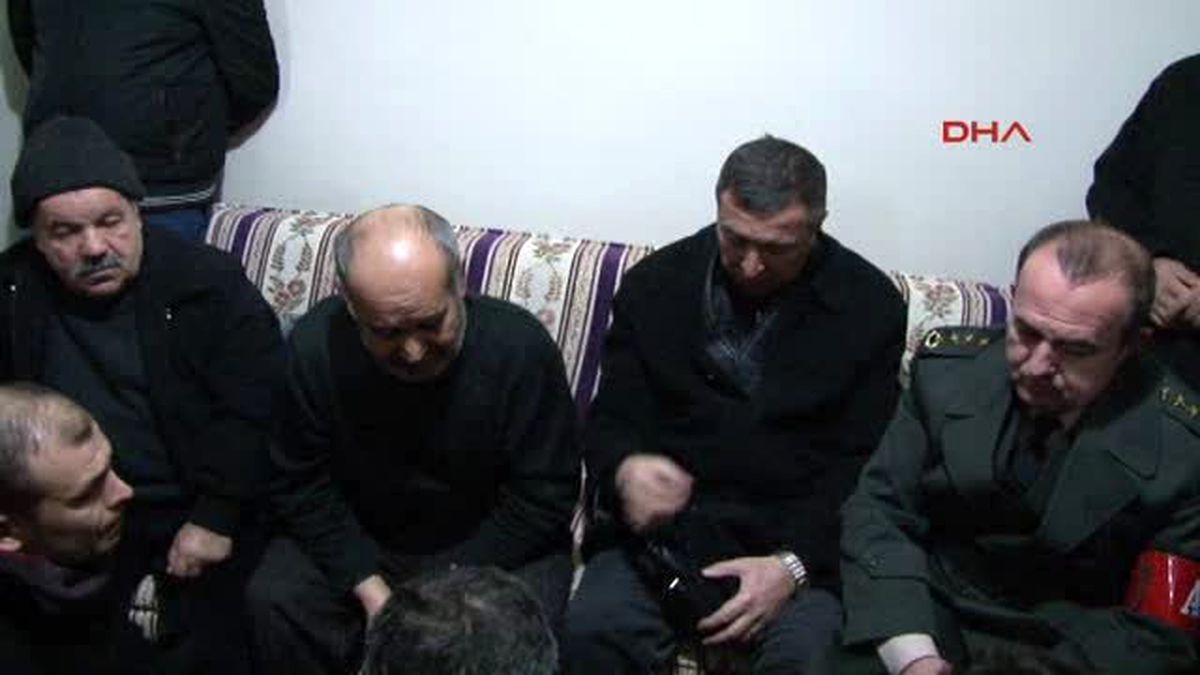 Cizre\'de Şehit Olan Üsteğmenin Sarıyer\'deki Baba Ocağına Ateş Düştü