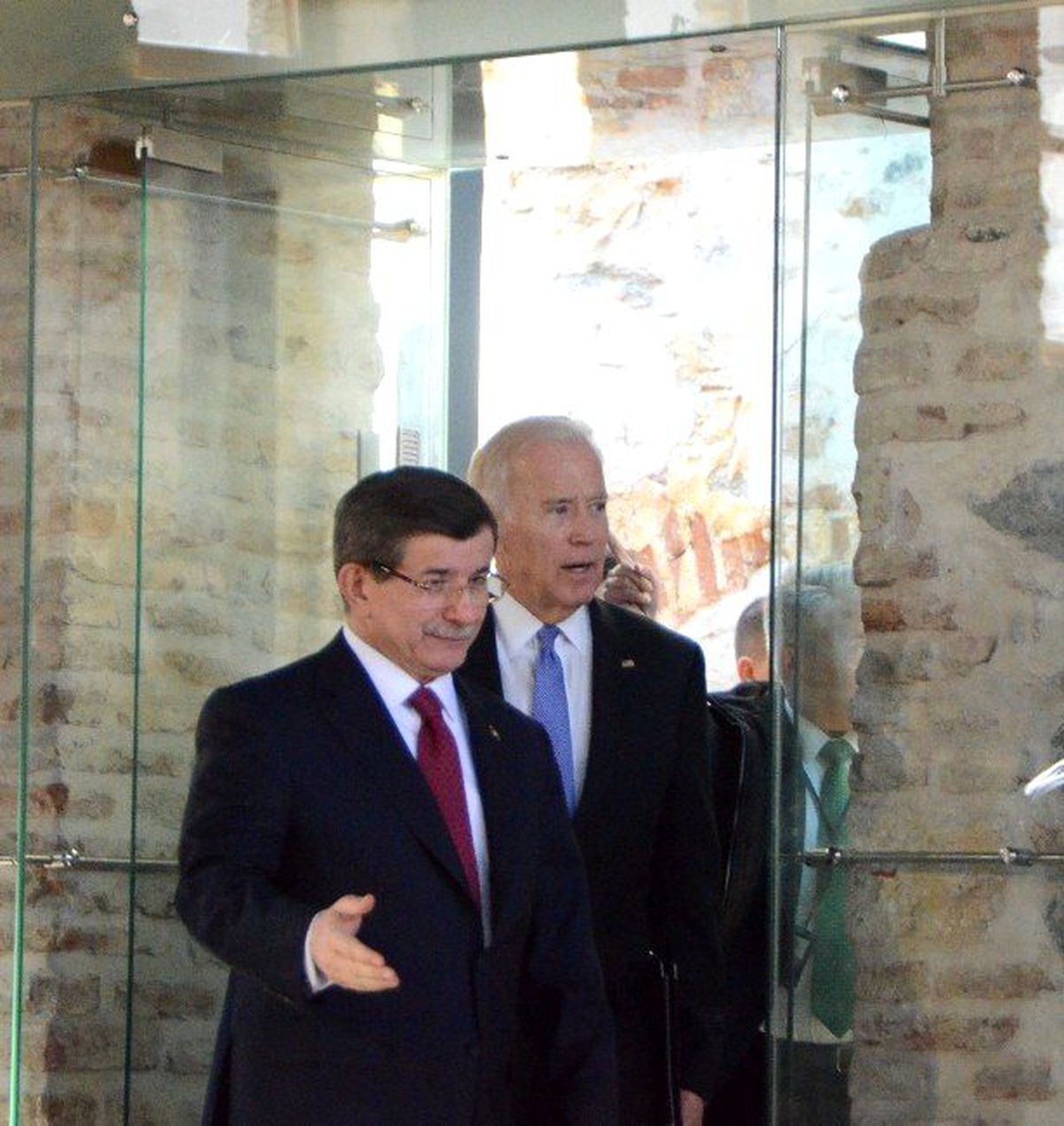 Davutoğlu: "Abd\'de El Kaide Barikat Kursa, Ona Karşı Tutumumuz Net Olurdu"