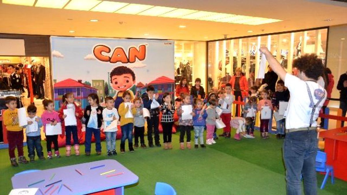 Esas 67 Burda Avm\'den Çocuklara Can\'lı Eğlence