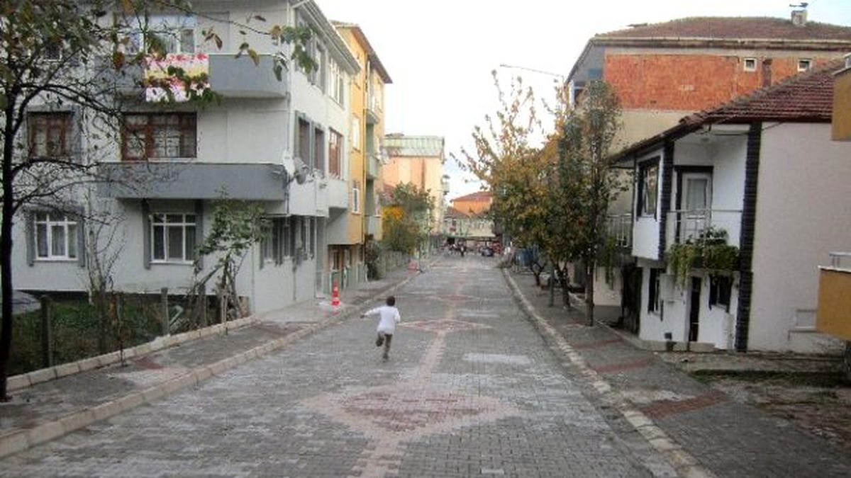 İzmit Belediyesi Çalışmalara Devam Ediyor