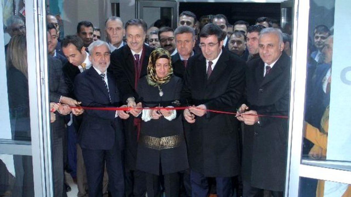 Kalkınma Bakanı Cevdet Yılmaz Elazığ\'da
