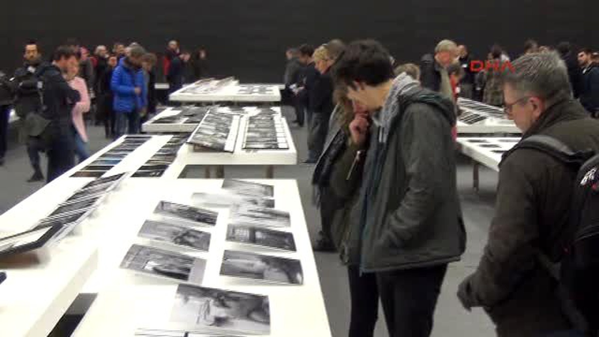 Kıbrıslı Fotoğraf Sanatçısı Özay?ın Eserleri Strasbourg?da Sergileniyor