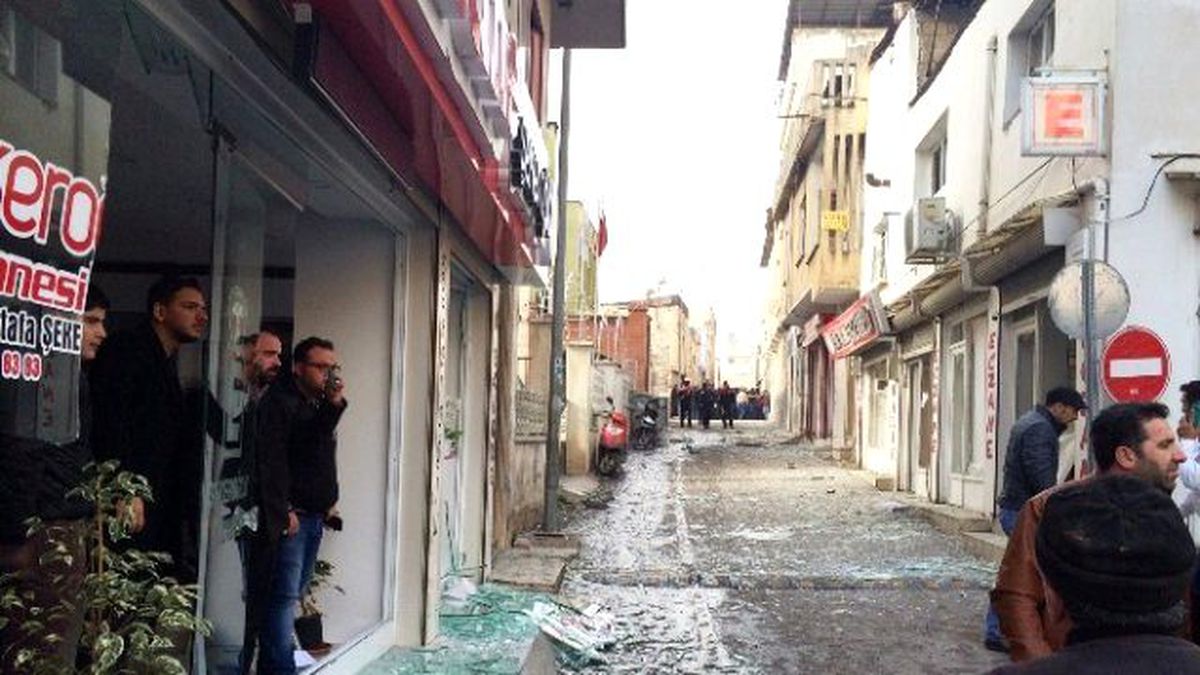 Kilis\'e Suriye Tarafından Atılan Bir Roket Daha Düştü: 1 Yaralı